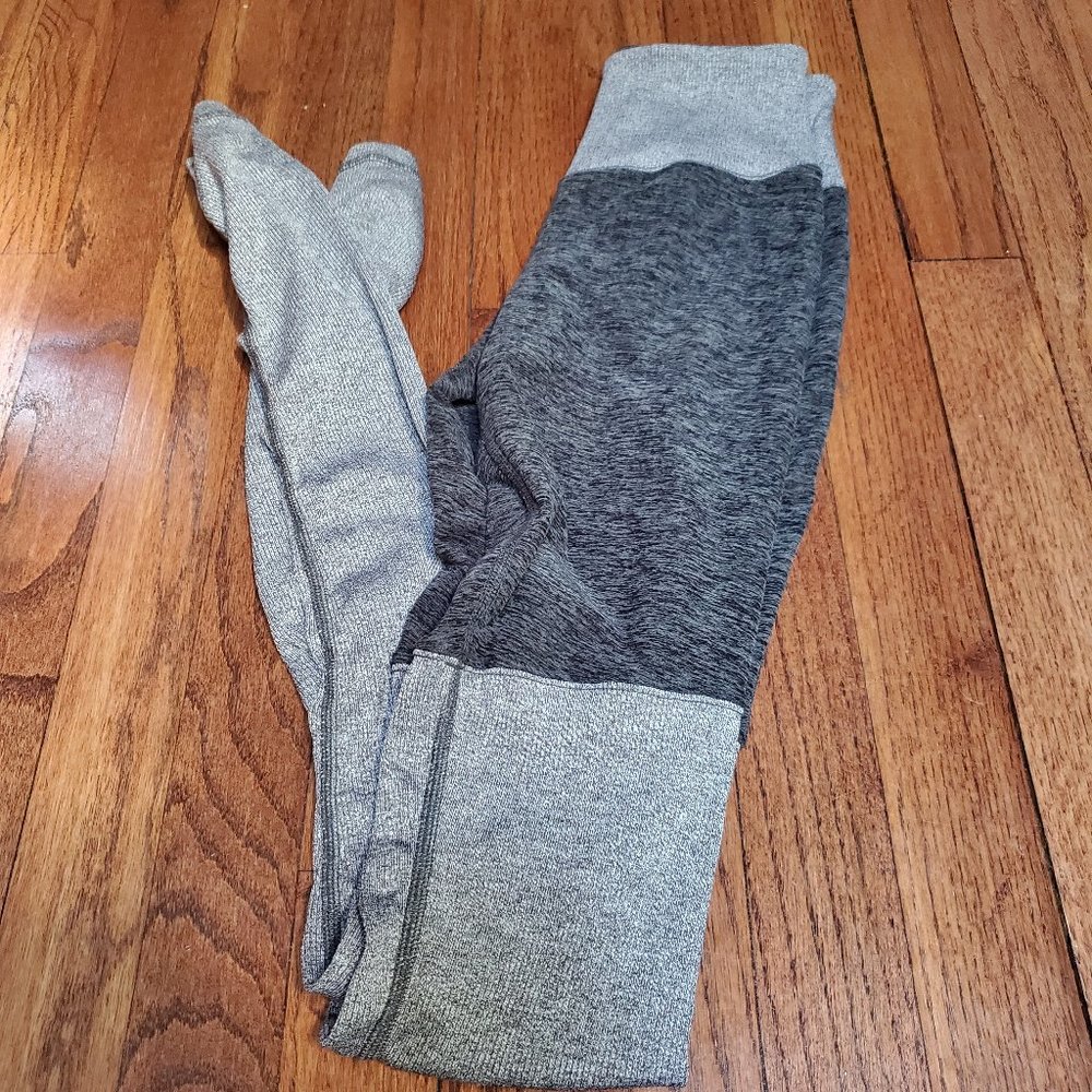 Alo Yoga Gray Goddess Leggings XS